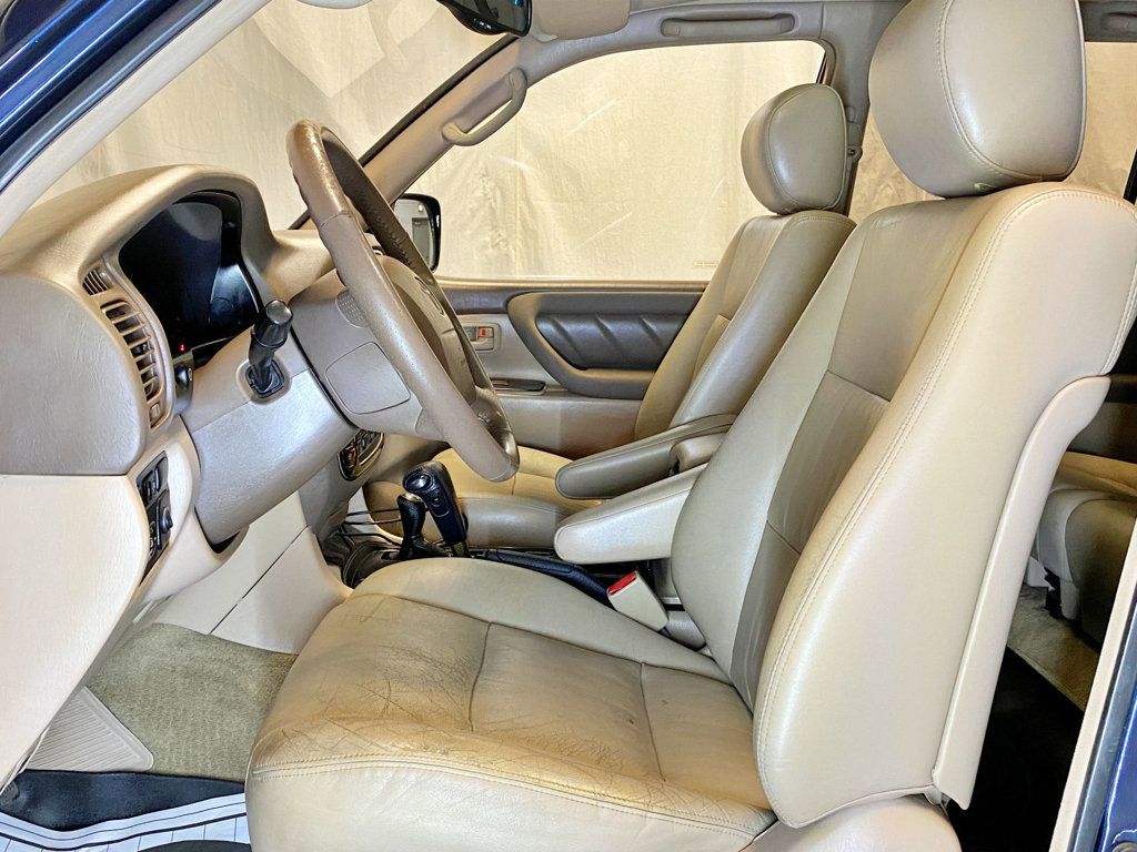 2000 Toyota Land Cruiser   - 23011287 - 18