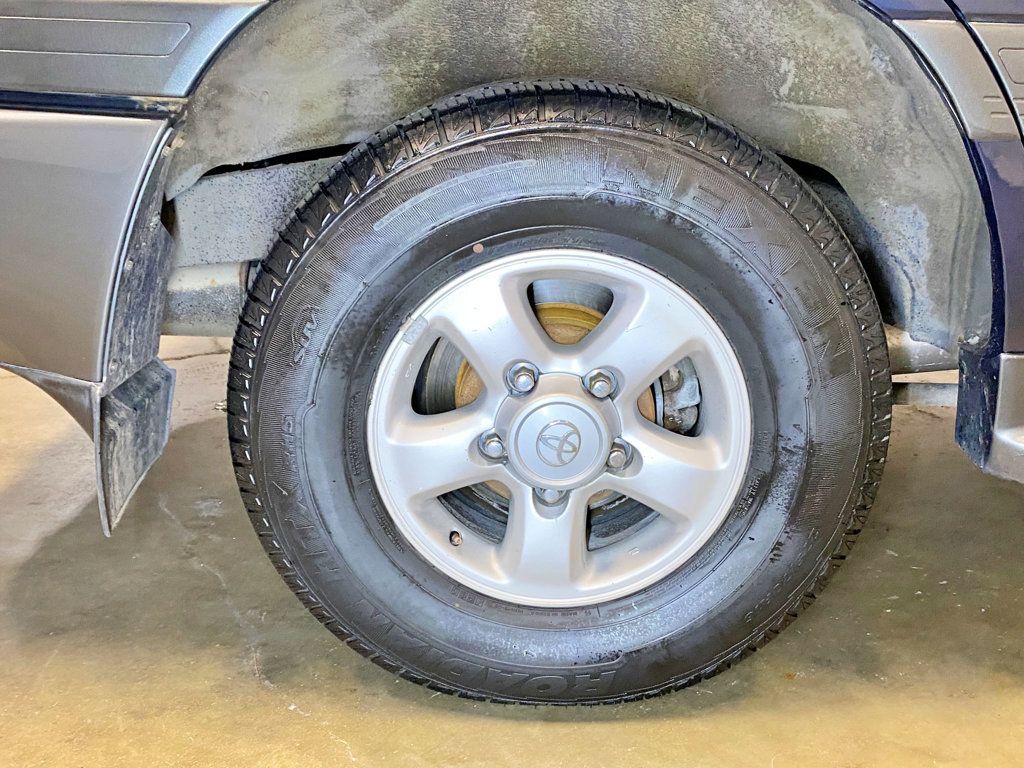 2000 Toyota Land Cruiser   - 23011287 - 43