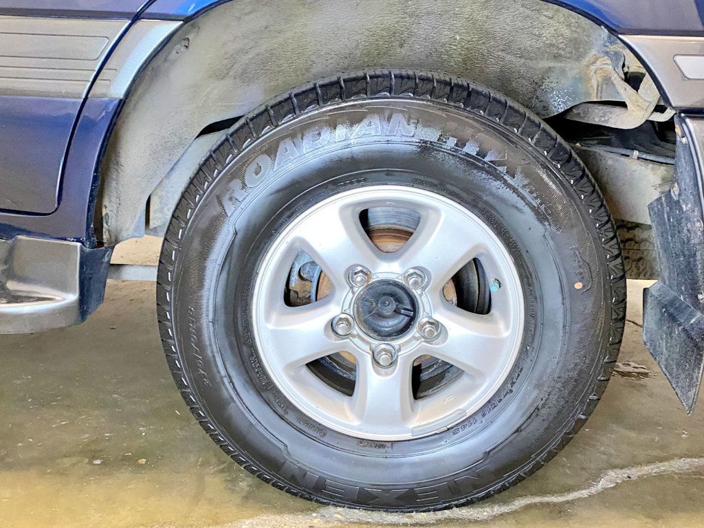 2000 Toyota Land Cruiser   - 23011287 - 44