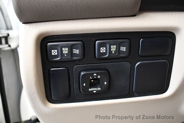 2000 Toyota Land Cruiser 4dr 4WD - 22726471 - 42