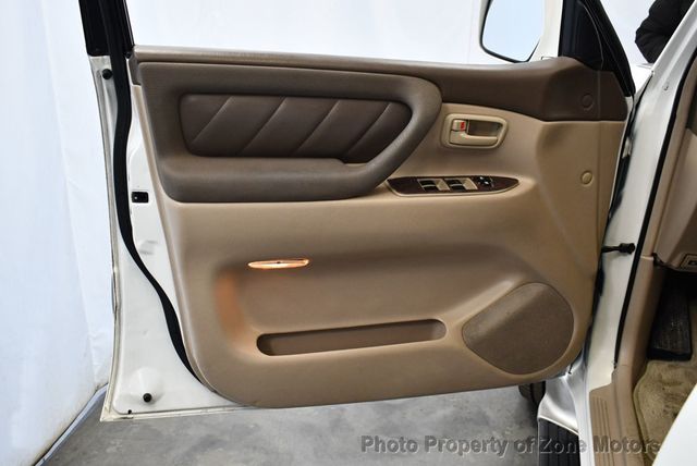2000 Toyota Land Cruiser 4dr 4WD - 22726471 - 44