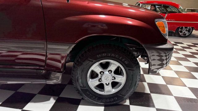 2000 Toyota Land Cruiser 4dr 4WD - 22977660 - 28