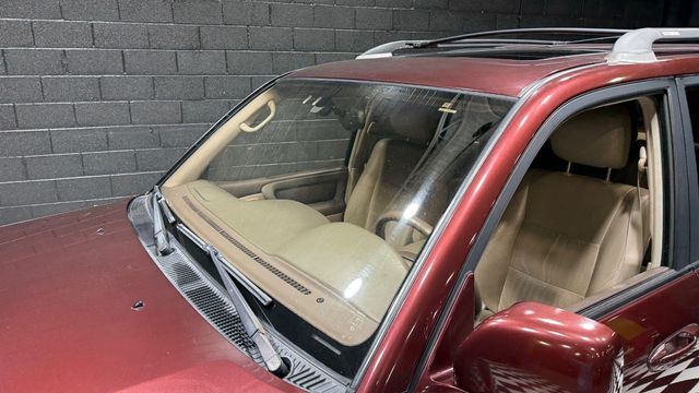 2000 Toyota Land Cruiser 4dr 4WD - 22977660 - 36