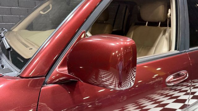 2000 Toyota Land Cruiser 4dr 4WD - 22977660 - 38