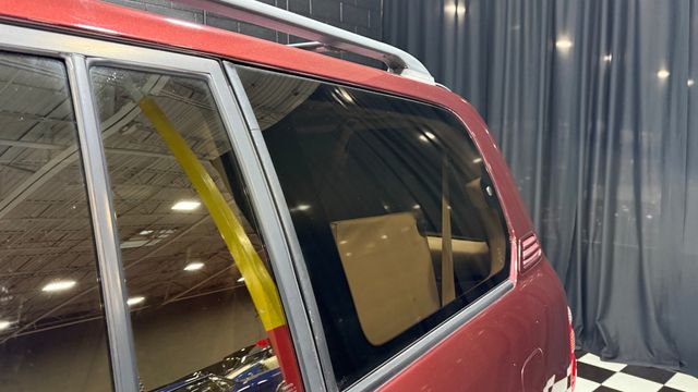 2000 Toyota Land Cruiser 4dr 4WD - 22977660 - 42