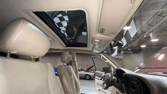 2000 Toyota Land Cruiser 4dr 4WD - 22977660 - 73