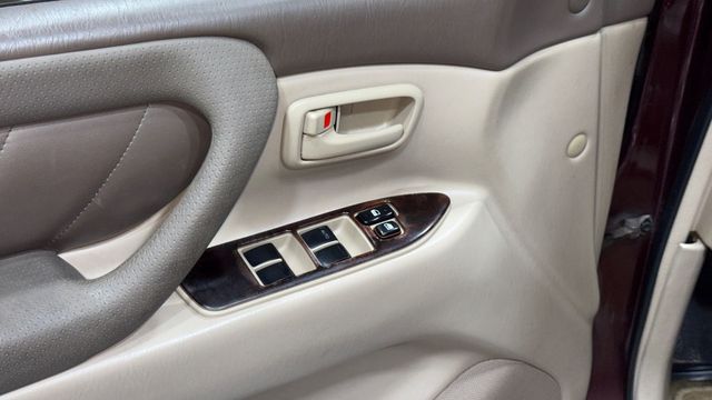 2000 Toyota Land Cruiser 4dr 4WD - 22977660 - 81