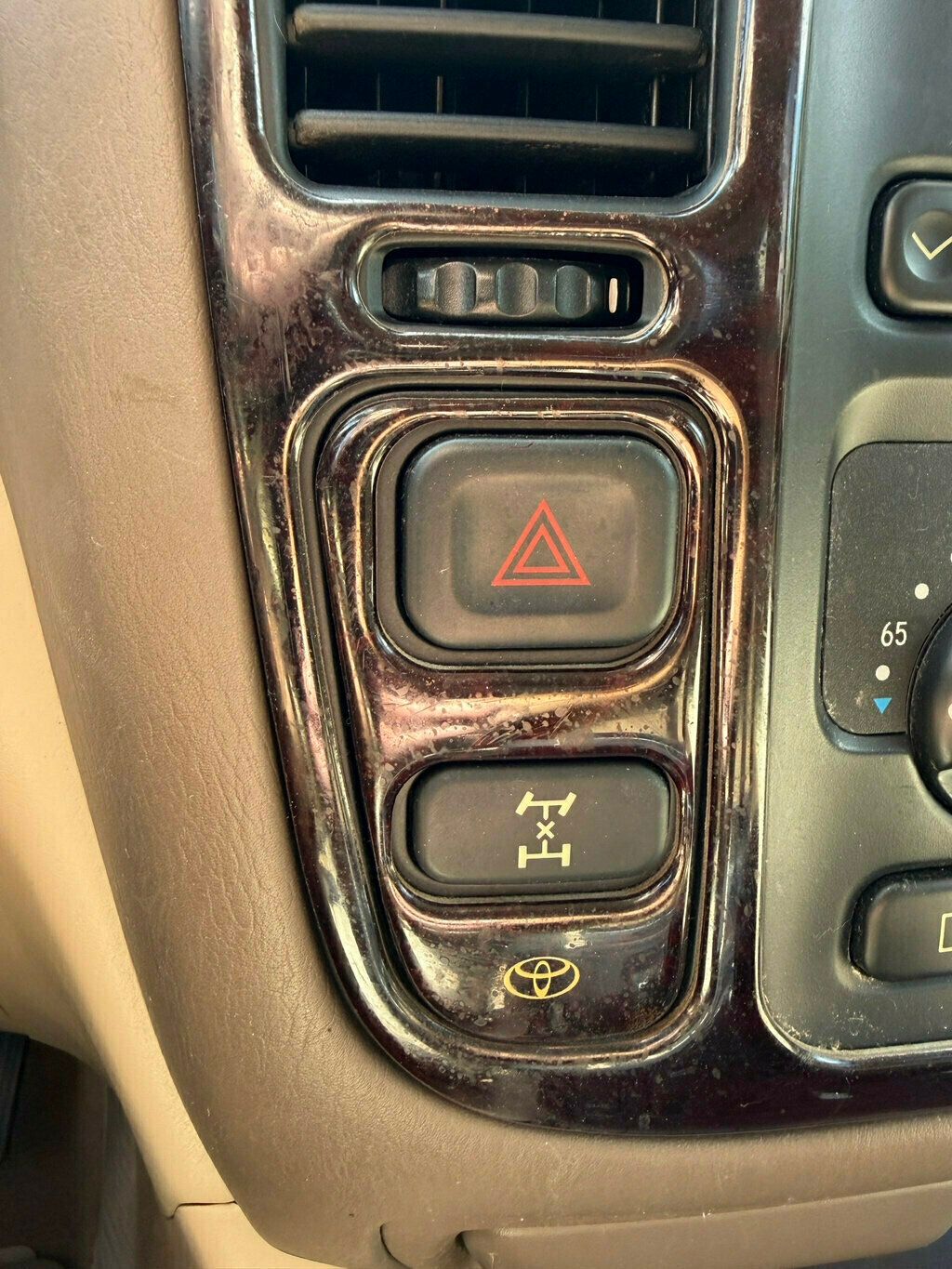 2000 Toyota Land Cruiser 4dr 4WD - 23044541 - 37