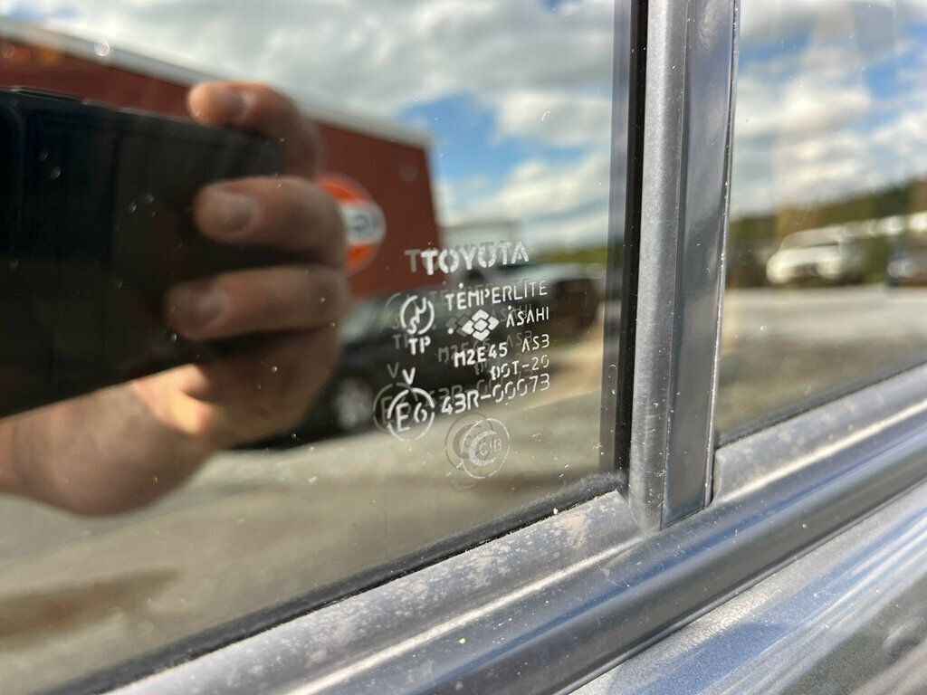 2000 Toyota Land Cruiser AS TRADED SPECIAL - 23025492 - 43