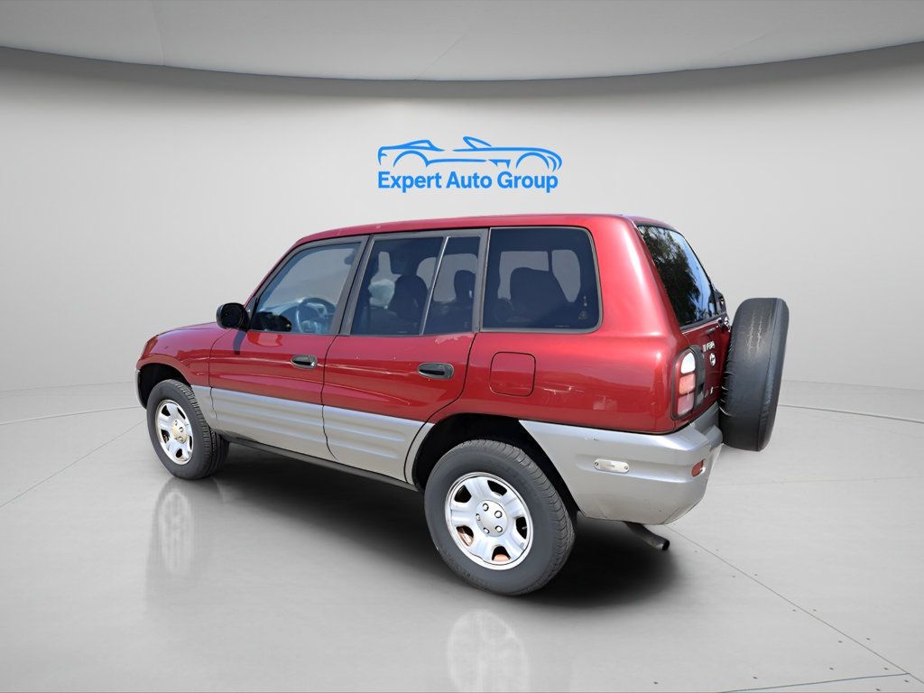 2000 Toyota RAV4 photo 6