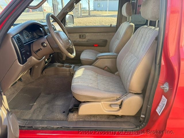 2000 Toyota Tacoma XtraCab PreRunner Automatic - 22991505 - 10