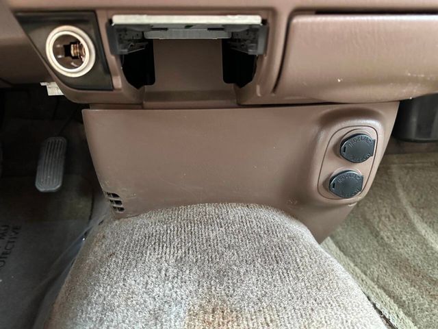 2000 Toyota Tundra Access Cab V8 Automatic SR5 4WD - 22949086 - 40