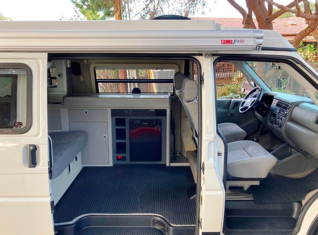 2000 Volkswagen Eurovan 3dr GLS - 21247711 - 6