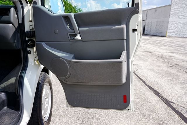 2000 Volkswagen Eurovan *Winnebago Camper* *California Van* *Super Clean* *Rust-Free* - 23074064 - 29