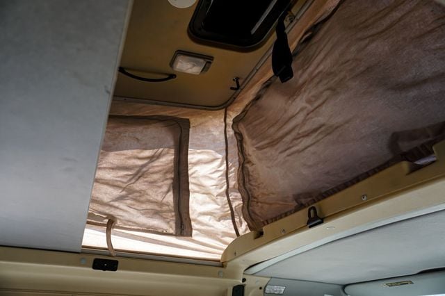 2000 Volkswagen Eurovan *Winnebago Camper* *California Van* *Super Clean* *Rust-Free* - 23074064 - 35