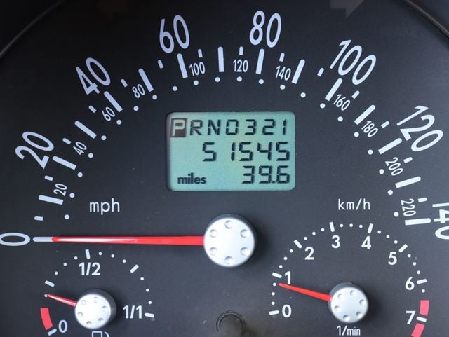 2000 Volkswagen New Beetle 2dr Coupe GLS Automatic - 23048561 - 12