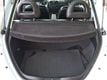 2000 Volkswagen New Beetle 2dr Coupe GLS Automatic - 23048561 - 21