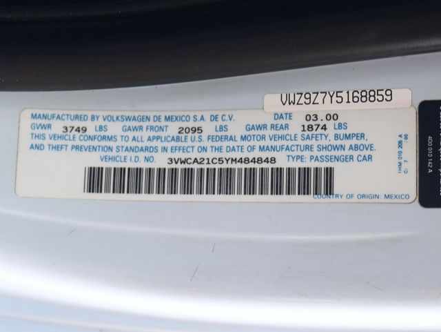 2000 Volkswagen New Beetle 2dr Coupe GLS Automatic - 23048561 - 24