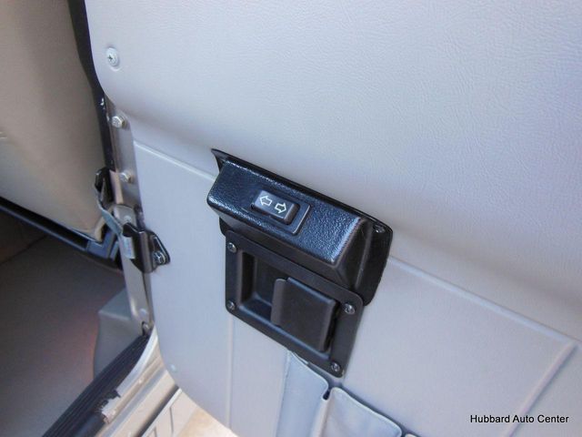 2001 AM General Hummer 4-Passenger Open Top Hard Doors - 10022009 - 71