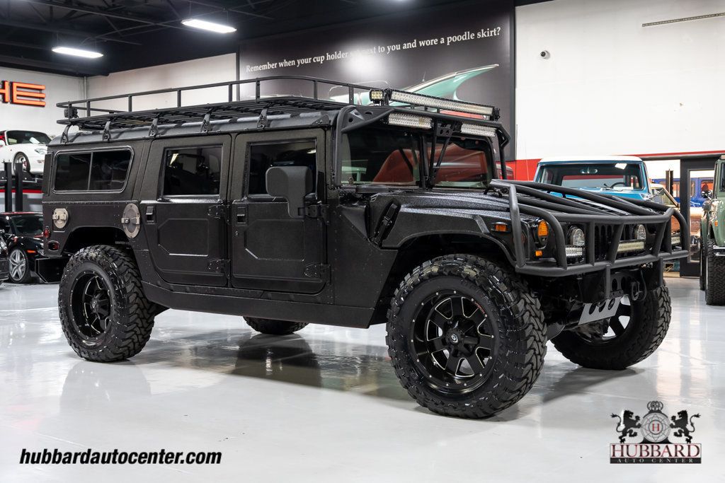 2001 AM General Hummer 4-Passenger Wagon Enclosed - 22914399 - 0