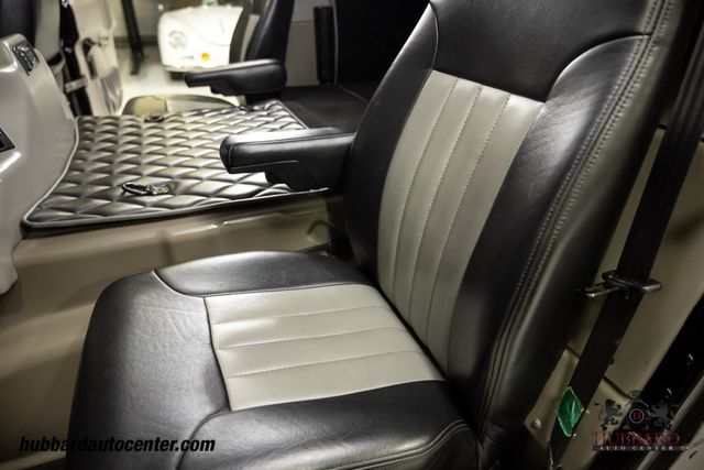 2001 AM General Hummer 4-Passenger Wagon Enclosed - 22914399 - 26