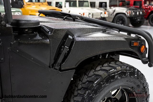 2001 AM General Hummer 4-Passenger Wagon Enclosed - 22914399 - 37