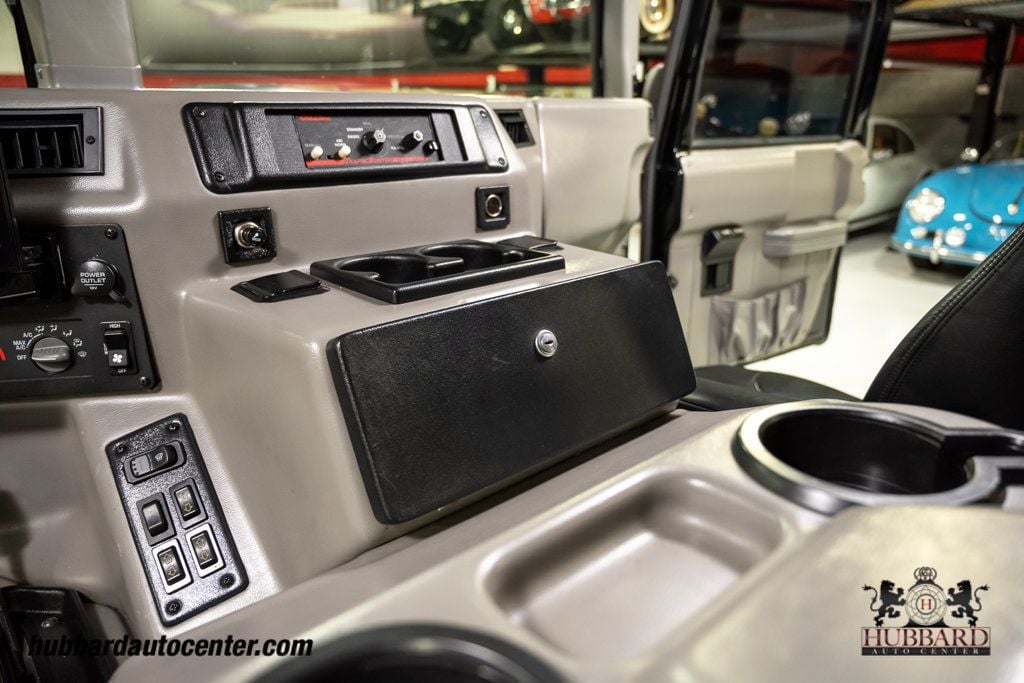 2001 AM General Hummer 4-Passenger Wagon Enclosed - 22914399 - 82