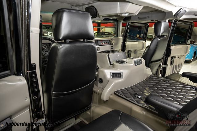 2001 AM General Hummer 4-Passenger Wagon Enclosed - 22914399 - 90