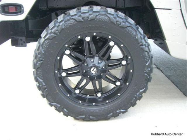 2001 AM General Hummer Base Trim - 9419357 - 38