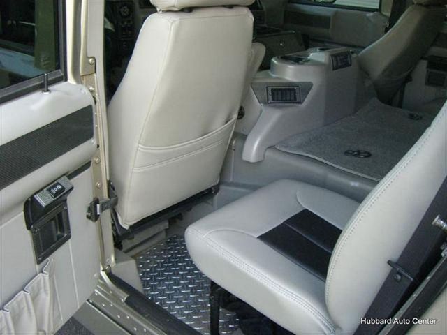 2001 AM General Hummer Base Trim - 9419357 - 57