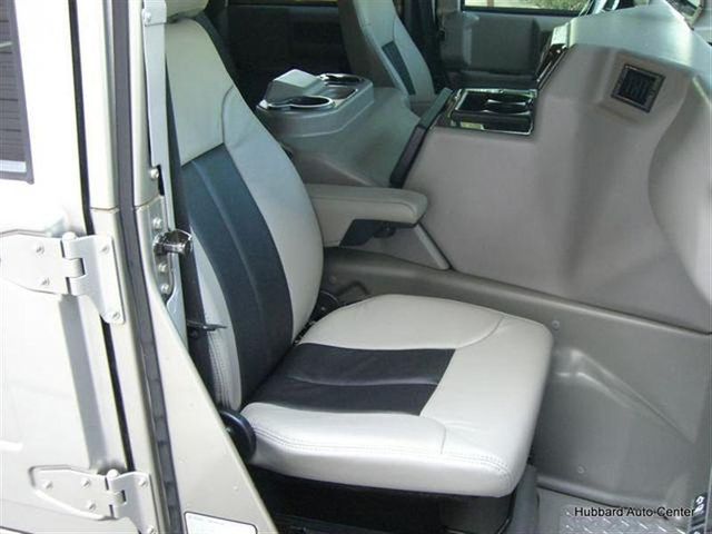 2001 AM General Hummer Base Trim - 9419357 - 75