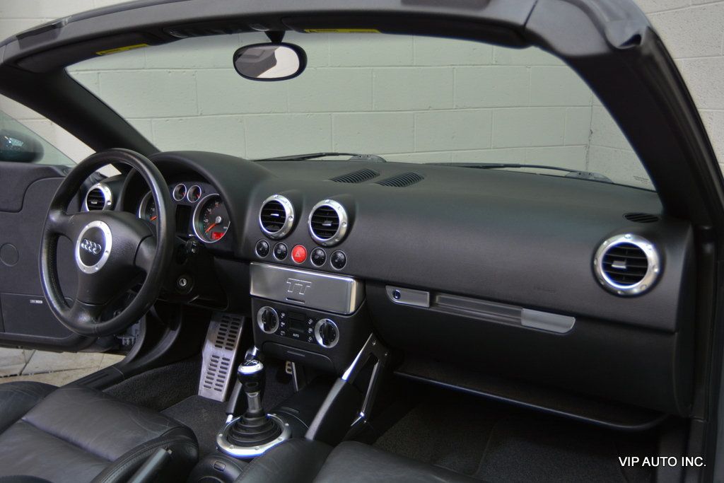 2001 Audi TT Roadster 2dr Roadster 5-Spd - 22966080 - 15