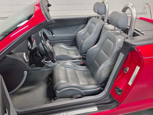 2001 Audi TT Roadster 2dr Roadster Quattro 6-Spd w/ESP - 23044454 - 24