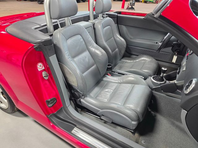 2001 Audi TT Roadster 2dr Roadster Quattro 6-Spd w/ESP - 23044454 - 37