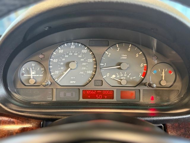 2001 BMW 3 Series 325Ci - 23025004 - 26