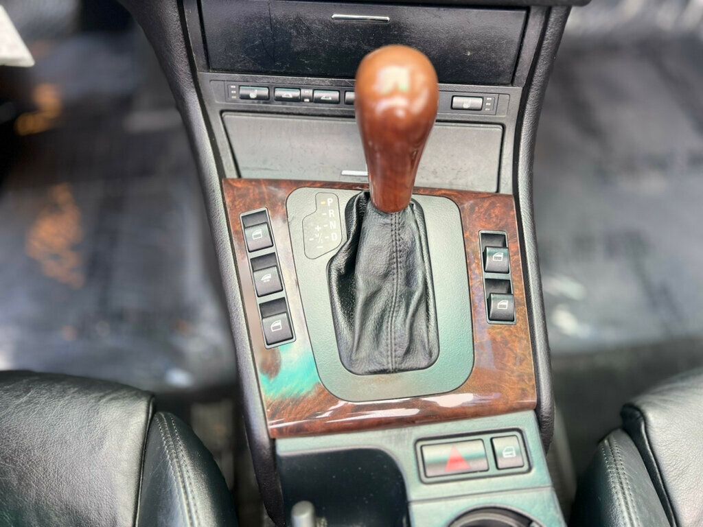 2001 BMW 3 Series 330Ci - 22863858 - 14