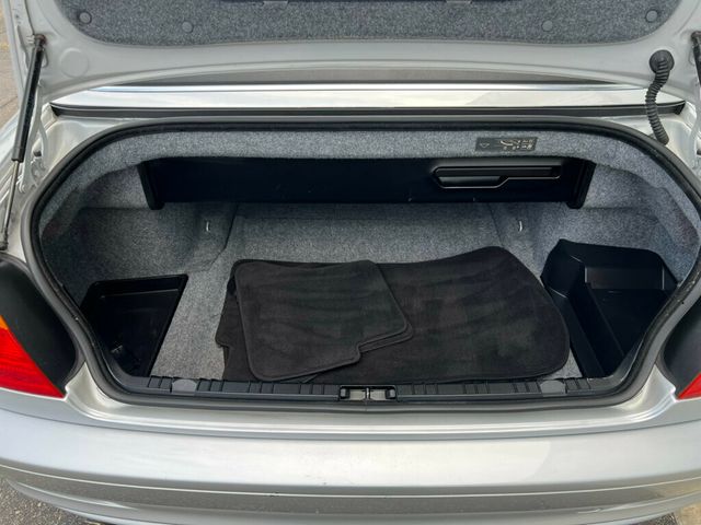 2001 BMW 3 Series 330Ci - 22863858 - 18