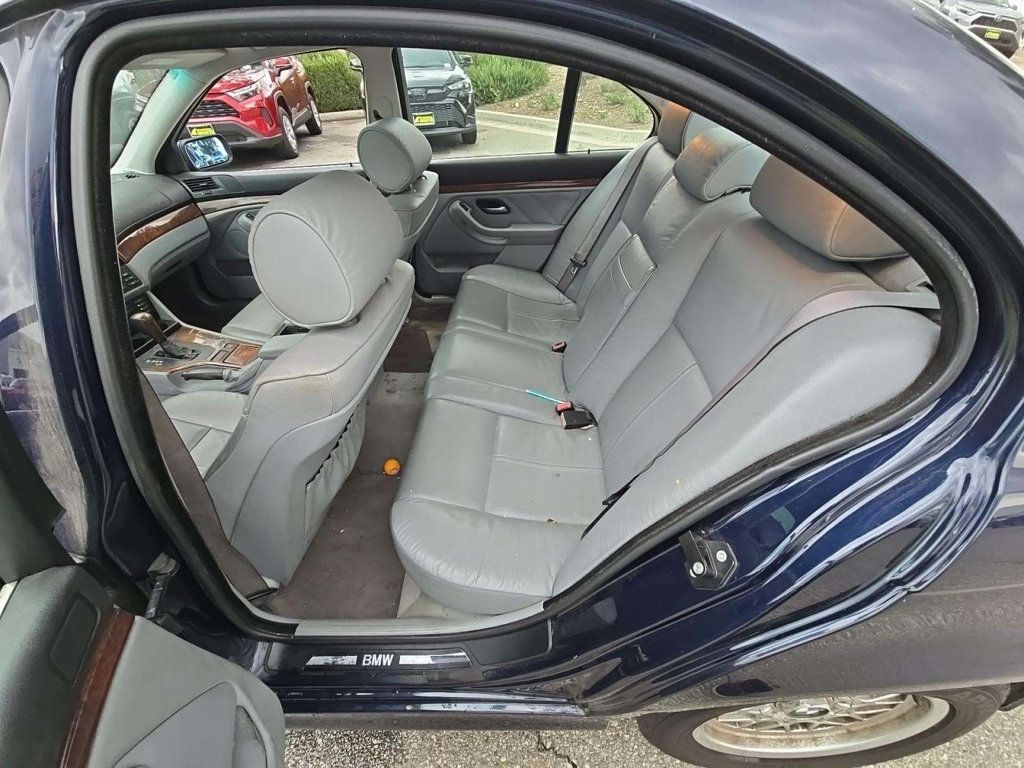 2001 BMW 5 Series 525iA - 22954716 - 7