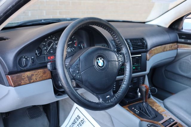 2001 BMW 5 Series 530iA - 22958425 - 12