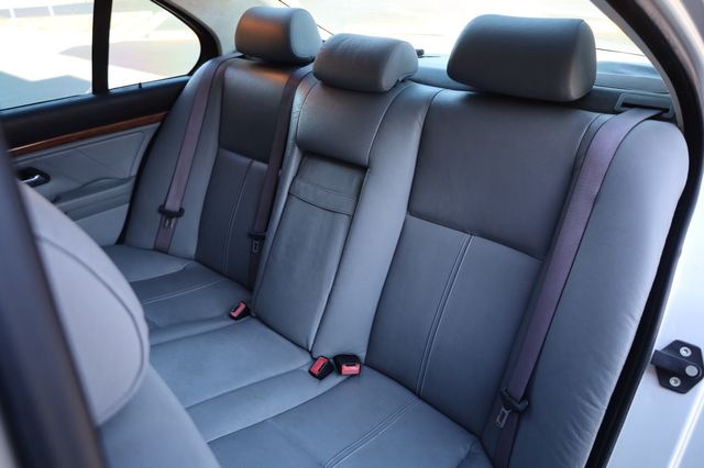 2001 BMW 5 Series 530iA - 22958425 - 16