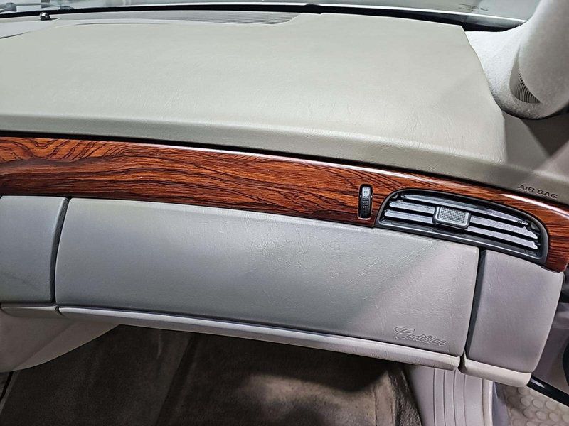 2001 Cadillac DeVille 4dr Sedan Clean Title Florida Car - 23002131 - 11