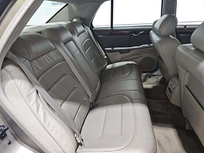 2001 Cadillac DeVille 4dr Sedan Clean Title Florida Car - 23002131 - 15