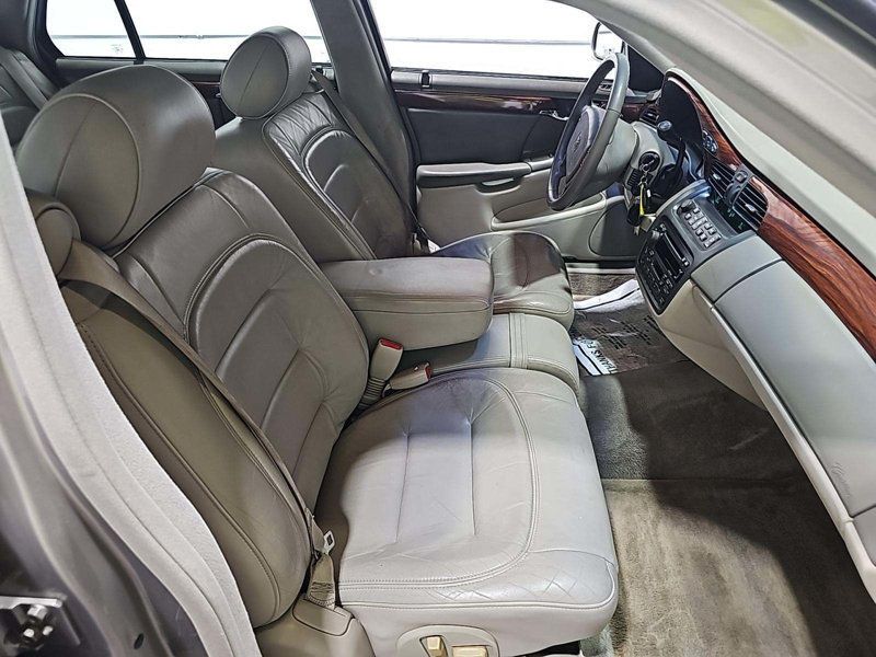 2001 Cadillac DeVille 4dr Sedan Clean Title Florida Car - 23002131 - 16