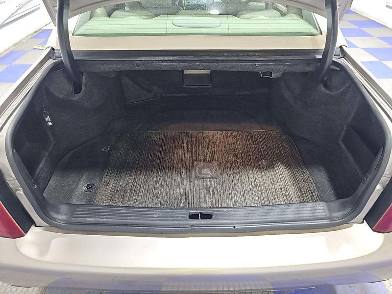 2001 Cadillac DeVille 4dr Sedan Clean Title Florida Car - 23002131 - 19