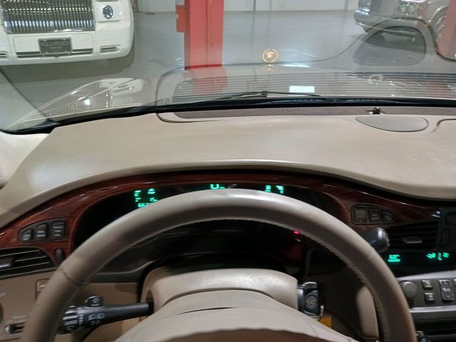 2001 Cadillac DeVille 4dr Sedan Clean Title Florida Car - 23002131 - 35