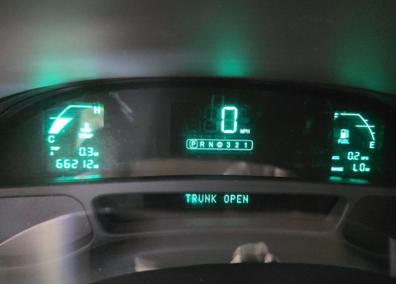 2001 Cadillac DeVille 4dr Sedan Clean Title Florida Car - 23002131 - 8