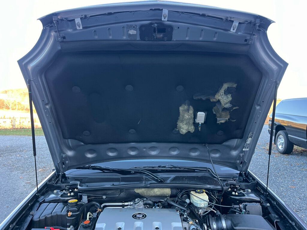 2001 Cadillac DeVille Hearse DeVille Sayers & Scovill Masterpiece Hearse - 22946128 - 10