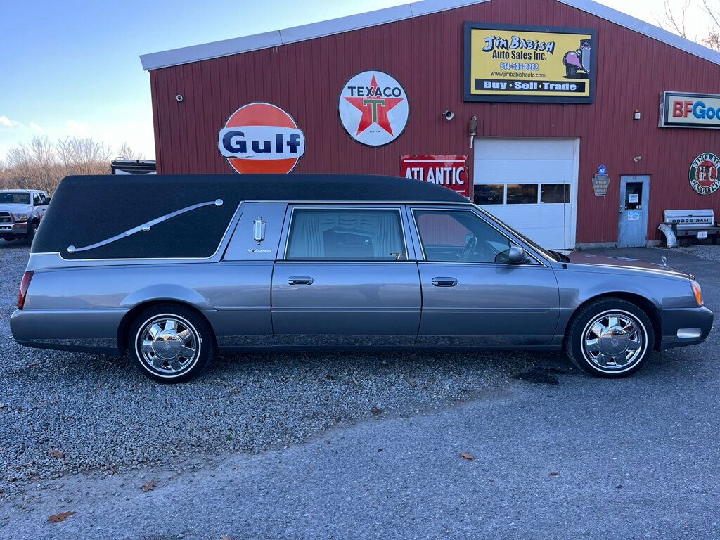 2001 Cadillac DeVille Hearse DeVille Sayers & Scovill Masterpiece Hearse - 22946128 - 1