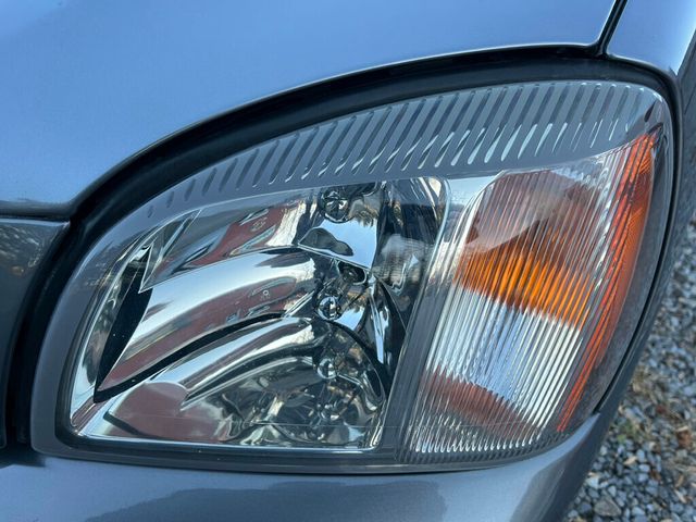 2001 Cadillac DeVille Hearse DeVille Sayers & Scovill Masterpiece Hearse - 22946128 - 36