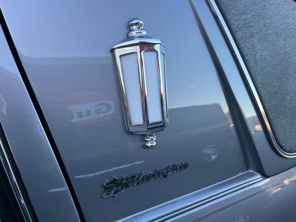 2001 Cadillac DeVille Hearse DeVille Sayers & Scovill Masterpiece Hearse - 22946128 - 37